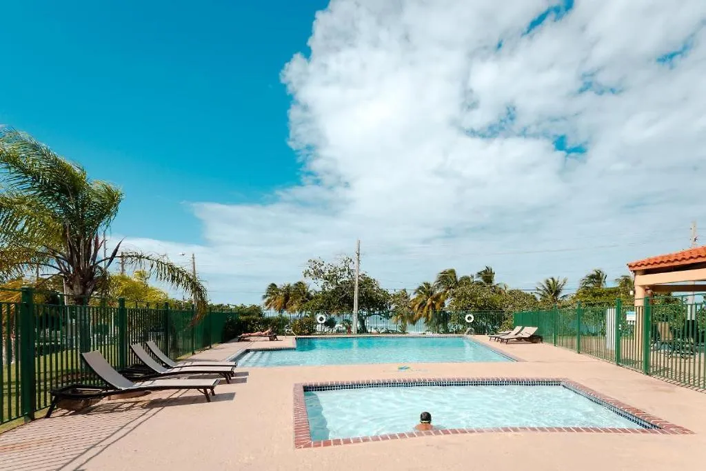 Hotel Oceania Apartments At Arecibo 681 Ocean Drive